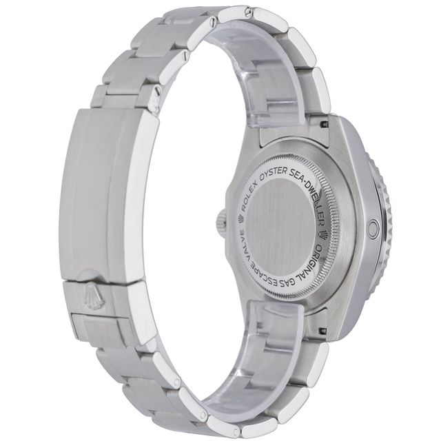 Rolex Sea-Dweller 4000 116600 Image 7